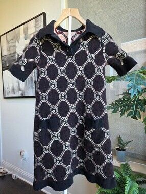 Gucci Wool Dress Double Sided Black and Cream Short Sleeve Collared Dress